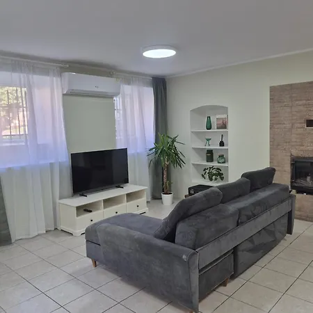 Apartamento Tyzenhauz 5 Min Walk To Old Town Vilna