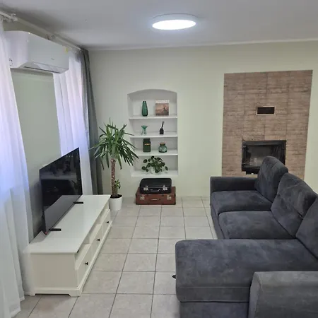 Apartamento Tyzenhauz 5 Min Walk To Old Town *