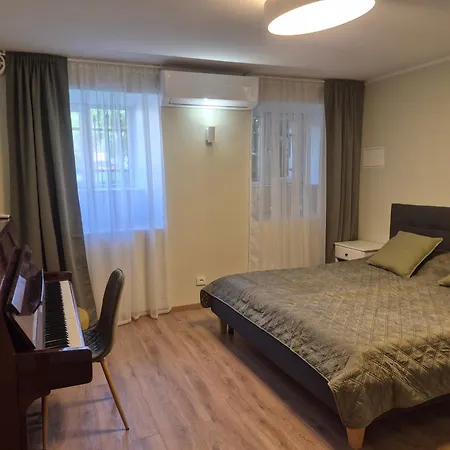 Apartamento Tyzenhauz 5 Min Walk To Old Town Vilna